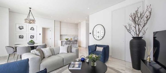 2 bedrooms Apartment in Limassol, Cyprus No. 11229 12