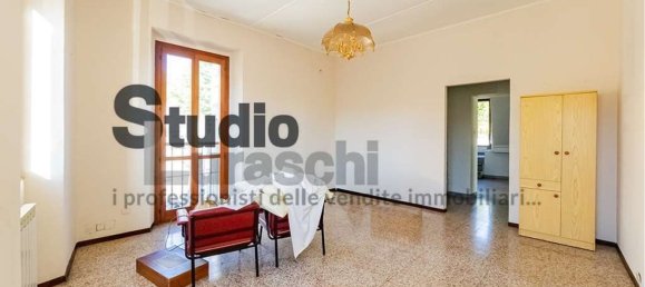 8 rooms House in Monticello Brianza, Italy No. 113447 27