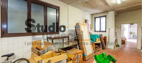 8 rooms House in Monticello Brianza, Italy No. 113447 17