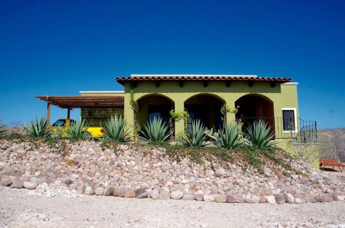 Casa de 3 dormitorios en Baja California Sur, Mexico No. 189105