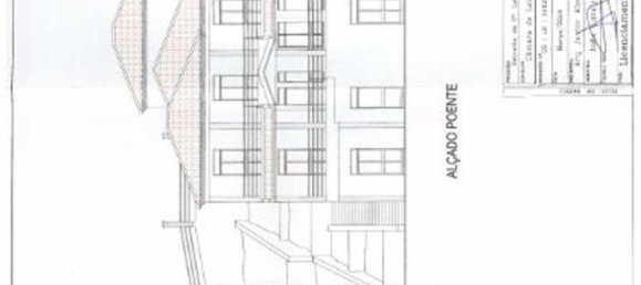 Casa de 3 dormitorios en Camara de Lobos, Portugal No. 183212 53