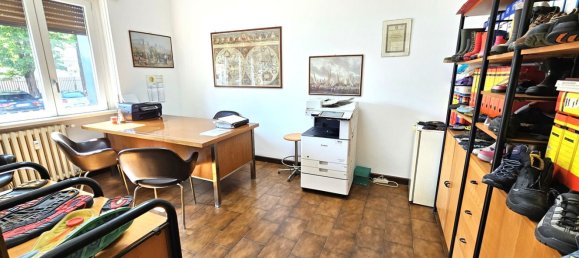 Квартира с 2 комнатами в Леньяно, Италия № 260622 11