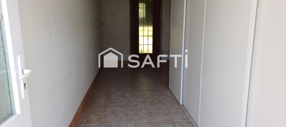 3 bedrooms House in Eure-et-Loir, France No. 82949 8