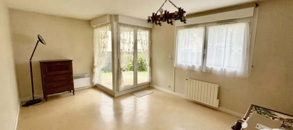 2 غرف نوم شقة في Lacroix-Saint-Ouen, France رقم 231005 3