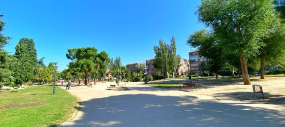 2 bedrooms Apartment in Madrid, Spain No. 141099 15