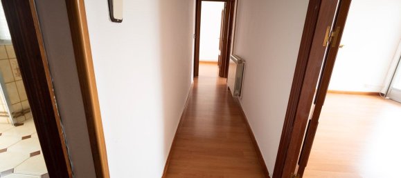 2 bedrooms Apartment in Madrid, Spain No. 141099 8