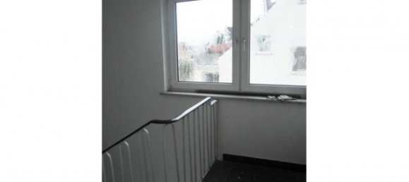 2 Schlafzimmer Wohnung in Offenbach, Germany, Nr. 169887 8
