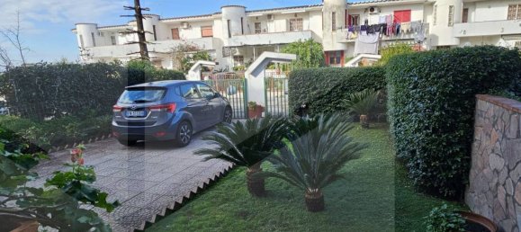 6-Zimmer Villa in Pozzuoli, Italy, Nr. 24720 3