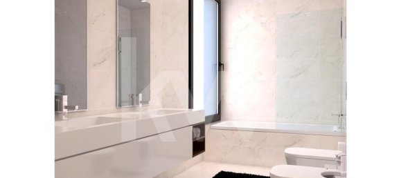 4 Schlafzimmer Haus in Corroios, Portugal, Nr. 59998 22