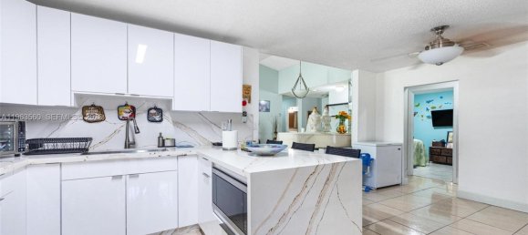 4 غرف نوم فيلا في Miami, USA رقم 614341 24