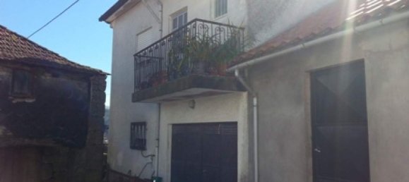 4 bedrooms House in Marco de Canaveses, Portugal No. 82274 3