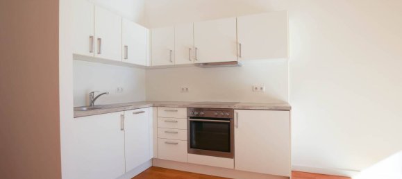 2 rooms Apartment in Lichterfelde, Germany No. 331341 4