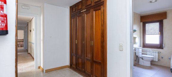 9 bedrooms House in Colmenar Viejo, Spain No. 107986 50