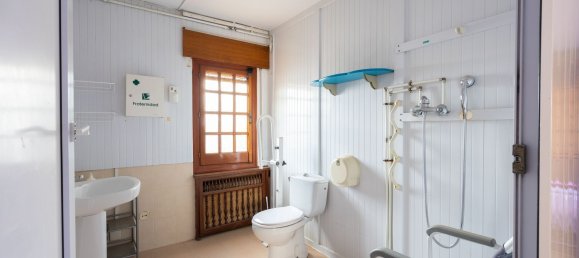 9 bedrooms House in Colmenar Viejo, Spain No. 107986 24