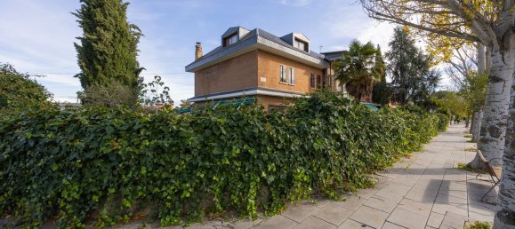 9 bedrooms House in Colmenar Viejo, Spain No. 107986 12