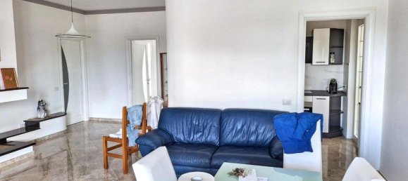 2 bedrooms House in Sardinia, Italy No. 261751 2