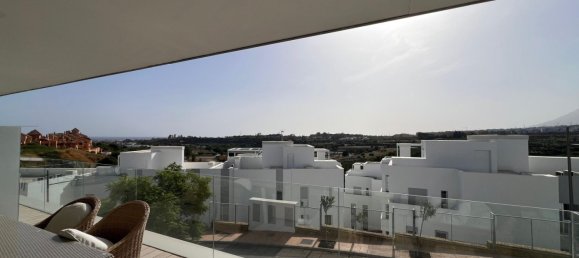 3 bedrooms Townhouse in Estepona, Spain No. 144959 7