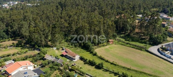 Terreno em Santa Maria da Feira, Portugal 3462 m² N.º 83916 9