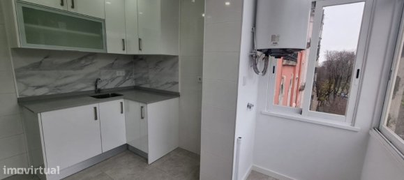 1 غرف نوم شقة في Lisbon, Portugal رقم 153999 6