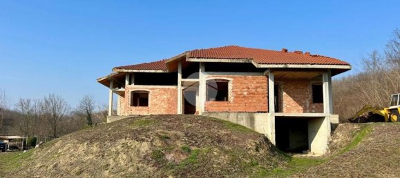 8 bedrooms House in Castell'Alfero, Italy No. 69972 14