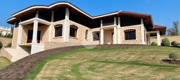 8 bedrooms House in Castell'Alfero, Italy No. 69972 18