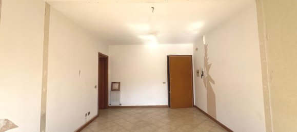 Apartamento de 2 divisões em Guidonia Montecelio, Italy N.º 286768 3