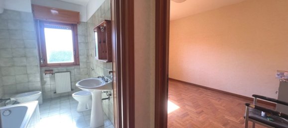 Apartamento de 2 divisões em Guidonia Montecelio, Italy N.º 286768 22