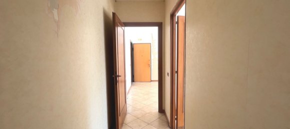 Apartamento de 2 divisões em Guidonia Montecelio, Italy N.º 286768 10