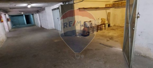 1-salle Propriété commerciale à Rome, Italy No. 57505 4