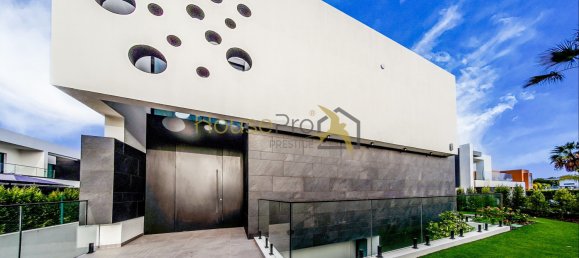 4 bedrooms Villa in Quarteira, Portugal No. 117865 91