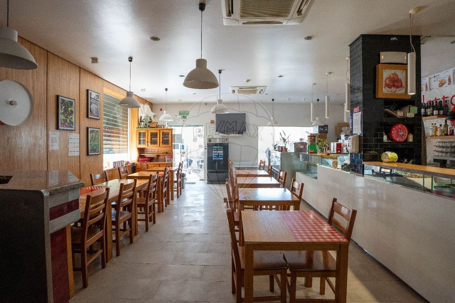 Здание 319м² в Элваш, Португалия № 88583