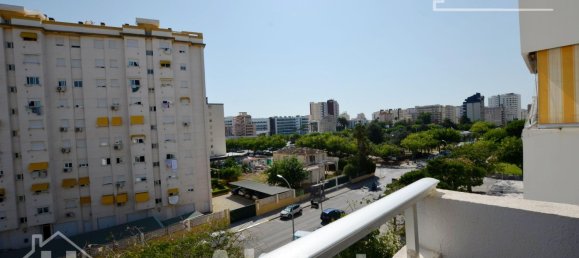 Apartamento de 3 dormitorios en Gandia, Spain No. 177961 19