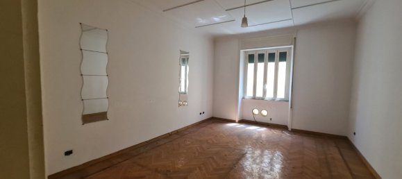 4-salle Appartement à Rome, Italy No. 31307 43