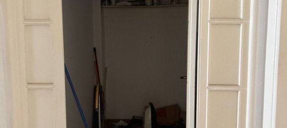 4-salle Appartement à Rome, Italy No. 31307 37