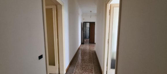 4-salle Appartement à Rome, Italy No. 31307 19