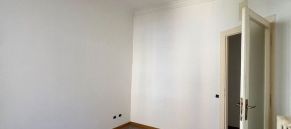 4-salle Appartement à Rome, Italy No. 31307 17