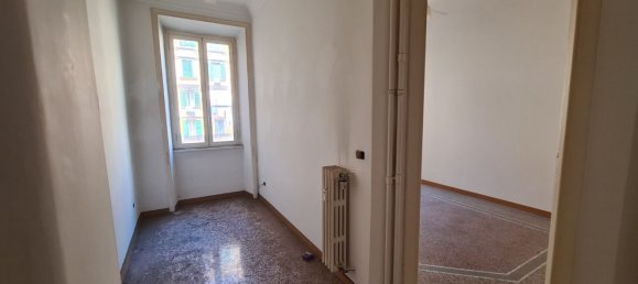 4-salle Appartement à Rome, Italy No. 31307 11
