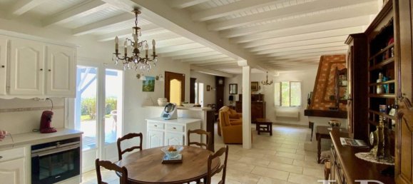 5 bedrooms House in Salies-de-Bearn, France No. 321271 6