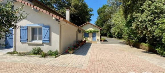 5 bedrooms House in Salies-de-Bearn, France No. 321271 30