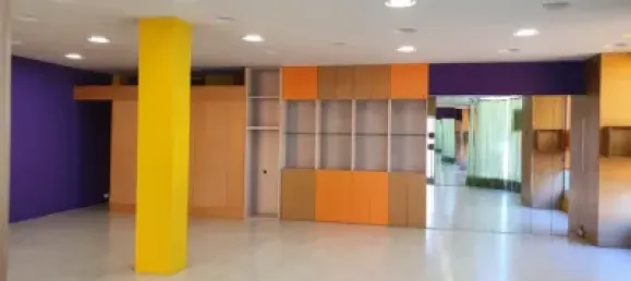 104m² Commercial property in Tona, Spain No. 88325 3