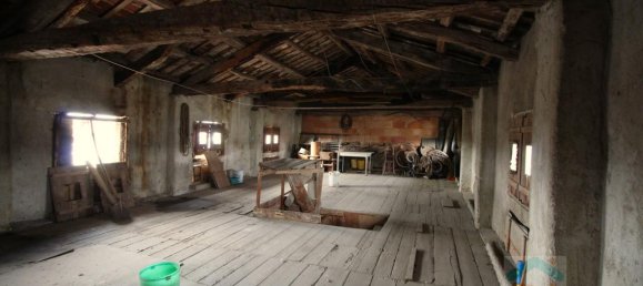 Casa de 4 divisões em Udine, Italy N.º 19294 18