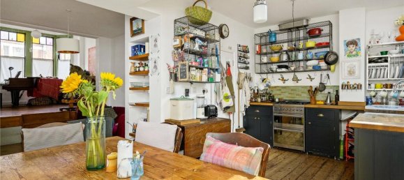 5 bedrooms House in Stoke Newington, United Kingdom No. 5398 4