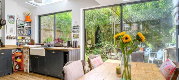 5 bedrooms House in Stoke Newington, United Kingdom No. 5398 2