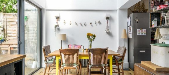 5 bedrooms House in Stoke Newington, United Kingdom No. 5398 24