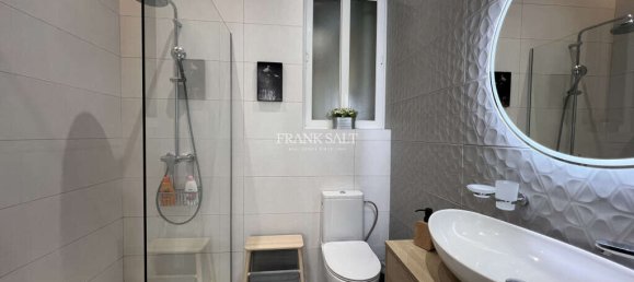 2 bedrooms Apartment in Sliema, Malta No. 10648 11