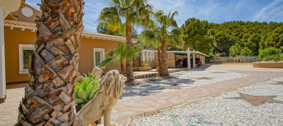 8 bedrooms House in La Nucia, Spain No. 134489 12