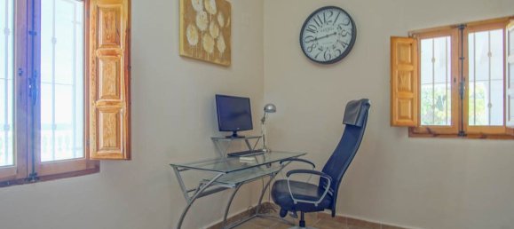 8 bedrooms House in La Nucia, Spain No. 134489 40