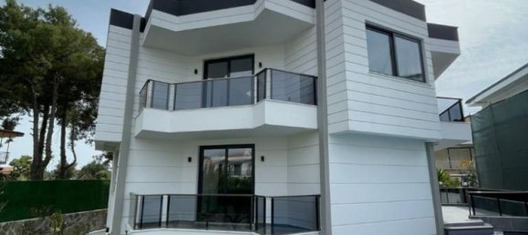 Villa 6+1 in Antalya, Turkey No. 21612 8