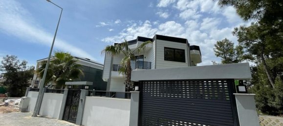 Villa 6+1 in Antalya, Turkey No. 21612 5