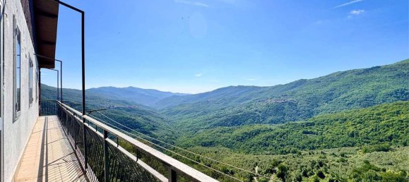 3 bedrooms House in Borgomaro, Italy No. 381976 5